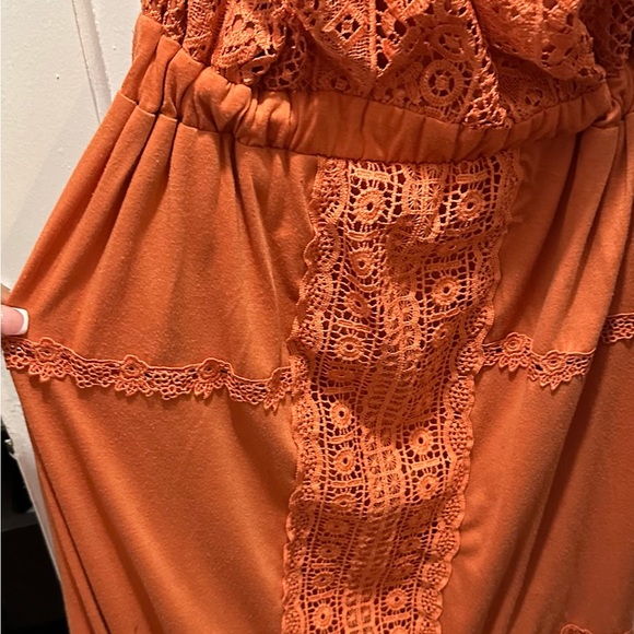 Beautiful orange strapless crochet maxi dress - Picture 4 of 4
